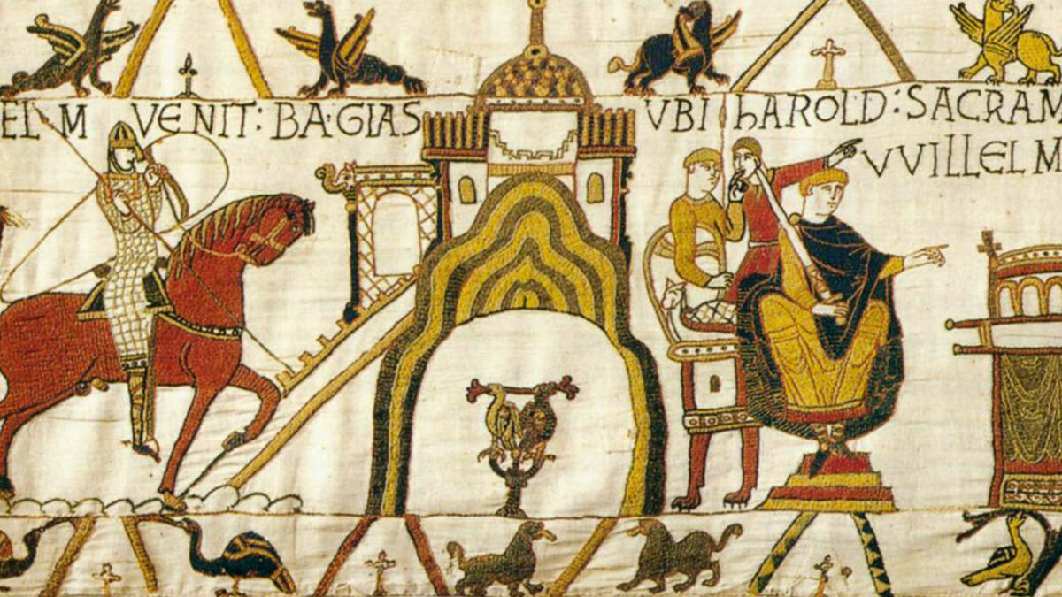 https://commons.wikimedia.org/wiki/File:Tapestry_by_unknown_weaver_-_The_Bayeux_Tapestry_(detail)_-_WGA24161.jpg