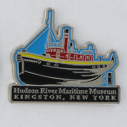 Reverse side of a silver challenge coin commemorating the Hudson River Maritime Museum in Kingston, New York. 